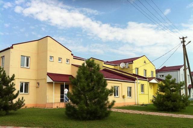 " Na Golubom Ozere" Bed and Breakfast Kamjanske Exteriör bild